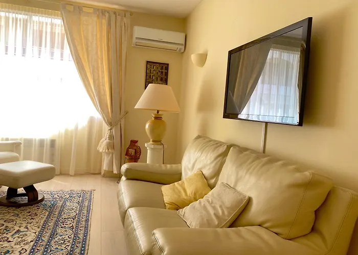 Apartment T3 Sacree Coeur *